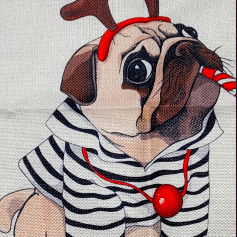 Adorable pug dog themed Merry Chrismas throw pillow cover! NWOT. Cream Colored